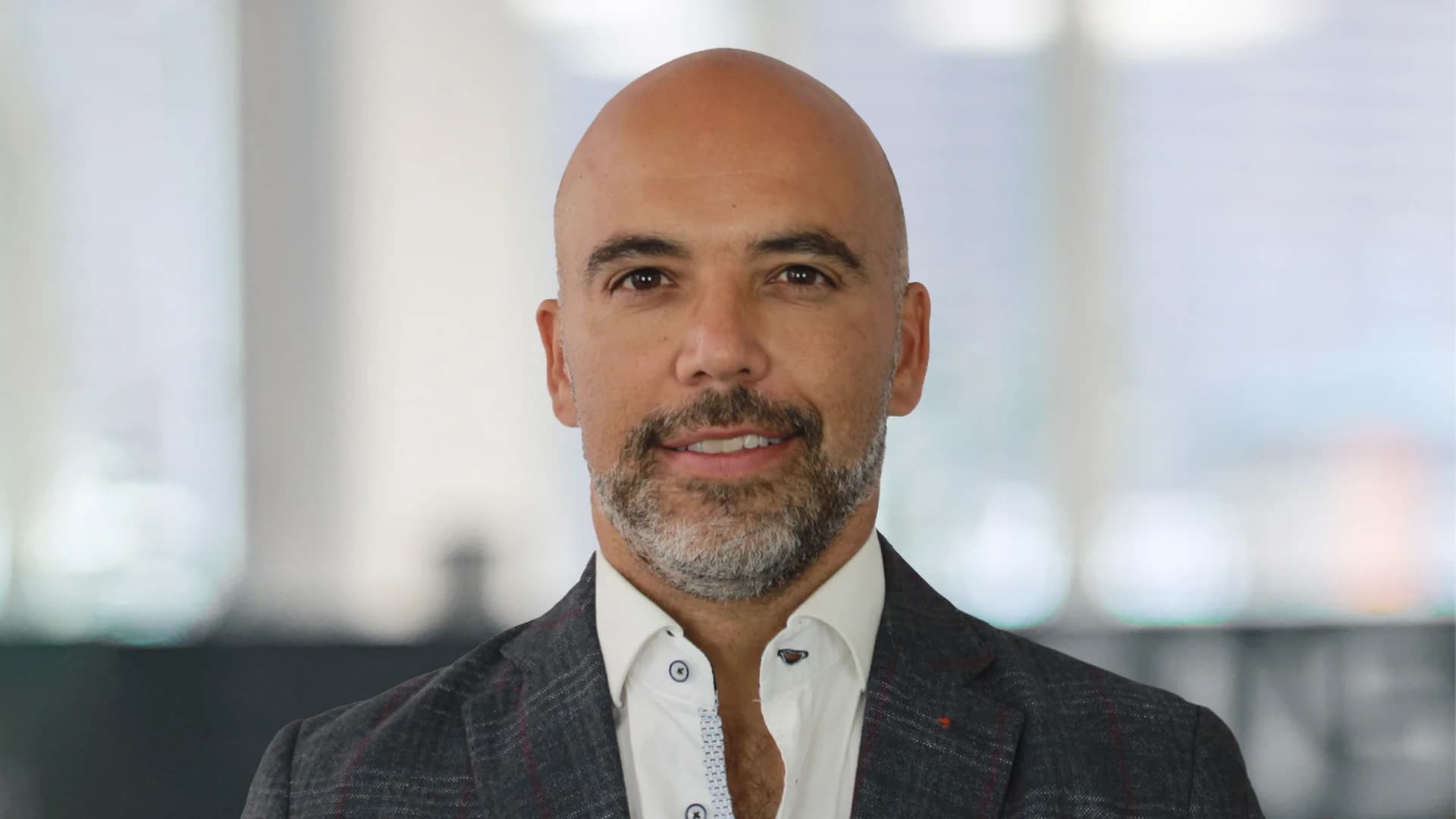 No alternate text provided