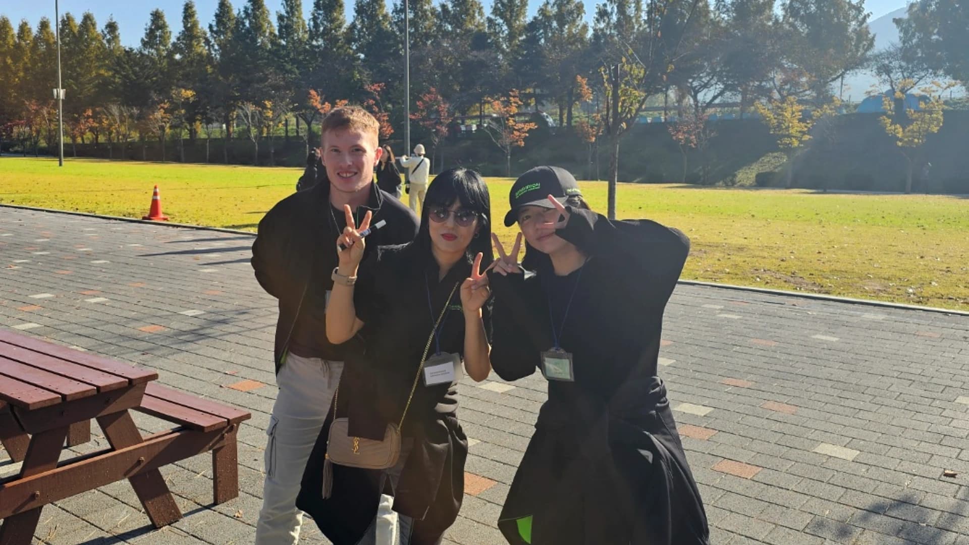 No alternate text provided