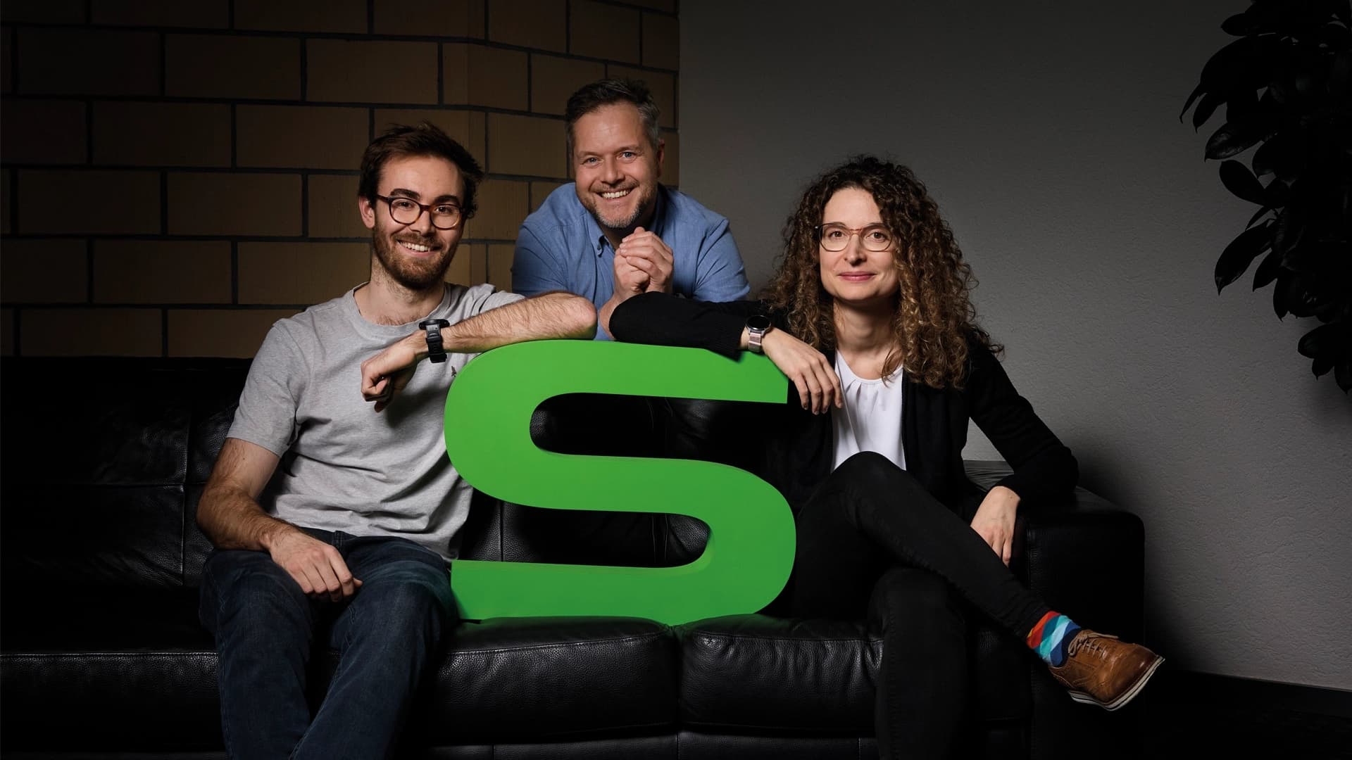 No alternate text provided