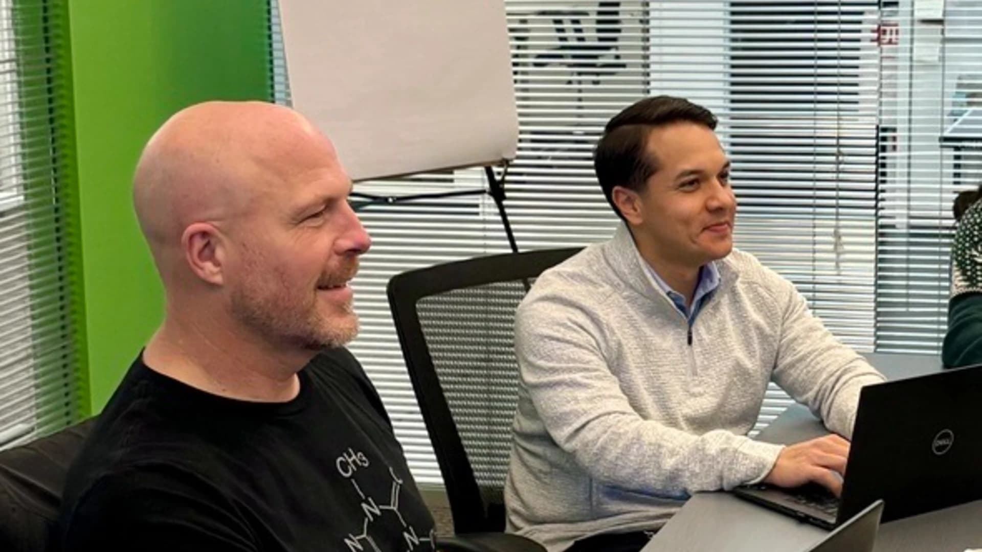 No alternate text provided