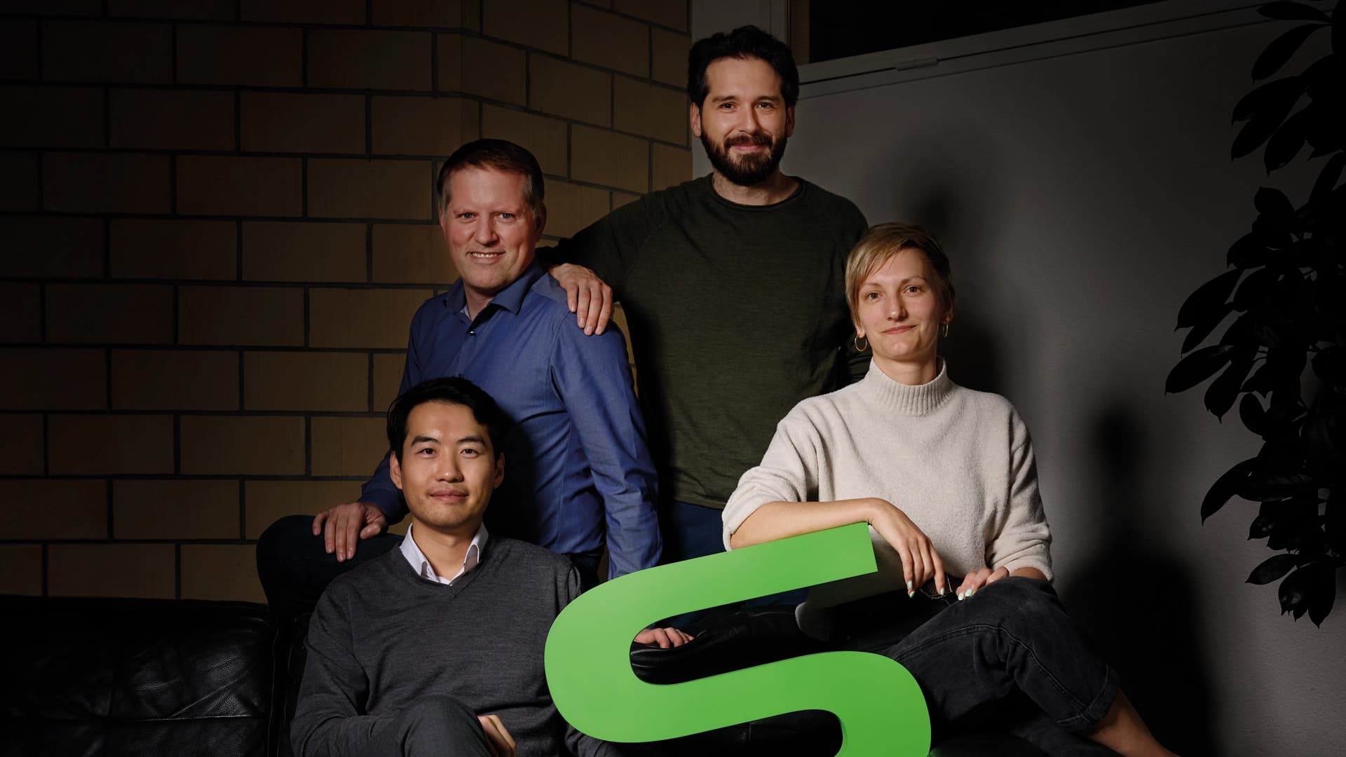 No alternate text provided