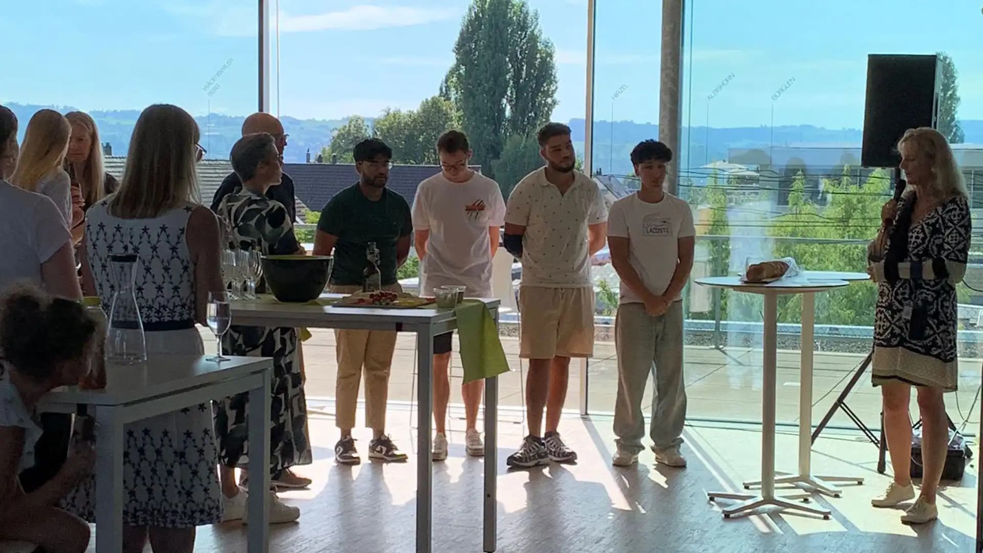 No alternate text provided