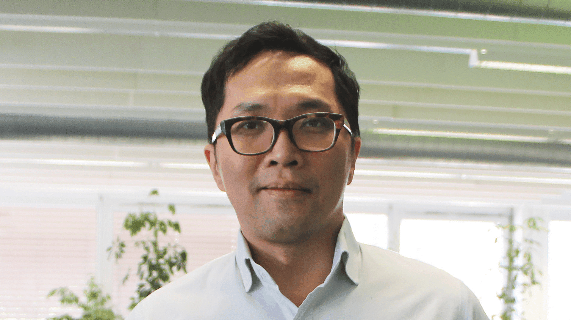 No alternate text provided